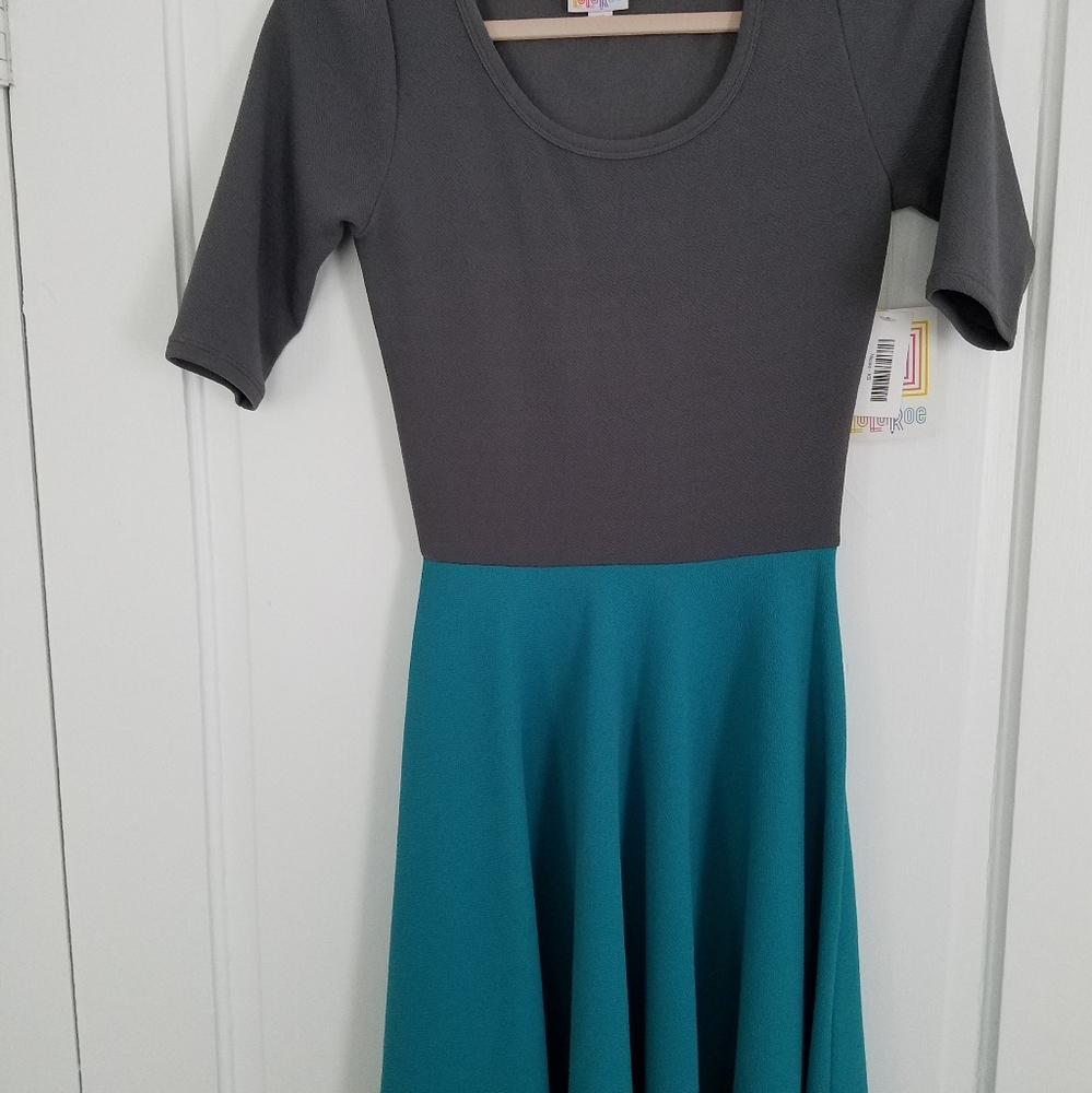 Lularoe XS two-tone Nicole gray and teal